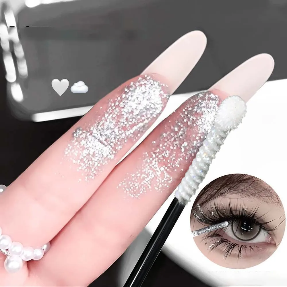 Silbrig glänzende Wimperntusche, feiner Glitzer, Highlight, verlängernd, kräuselnd, kein Verschmieren, wasserfest, natürliches, funkelndes 3D-Augen-Make-up — image 2