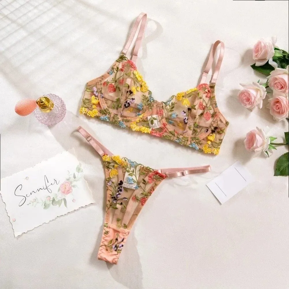 Sheer Intimates 투명 란제리 세트 초박형 자수 꽃 속옷 우아한 팬티 브래지어 세트 허니문 — image 3