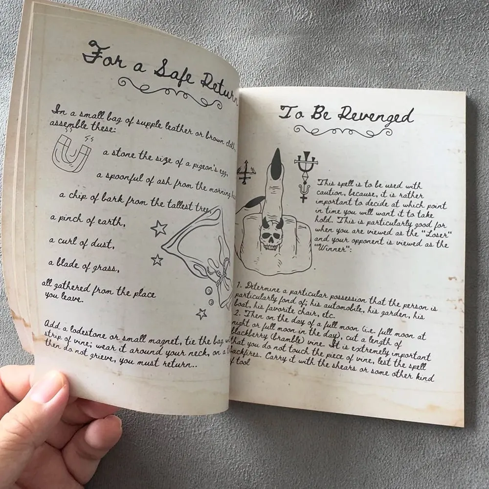 Alte Hexenzauber-Bündel, 49 Zauberkarten, 66 Seiten alte Hexerei, handgeschriebenes Zauberbuch der Schatten oder Grimoire-Zaubertrank — image 2