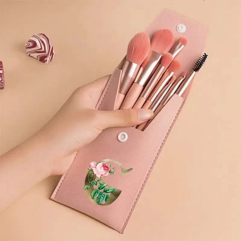 Juego de brochas de maquillaje para principiantes, brochas suaves y esponjosas para rostro y ojos con bolsa de PU, ideal para maquilladores, patrón de flores doradas — image 13