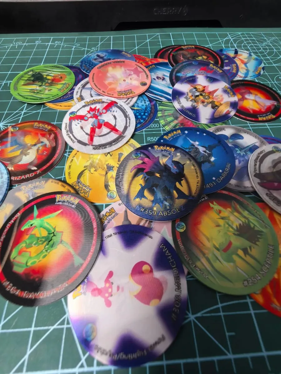 10-90 peças 3d flip pokemon za mega evolução tazos conjunto completo lenticular redondo pogs eco plástico 4cm anime cartas de jogo colecionáveis — image 3