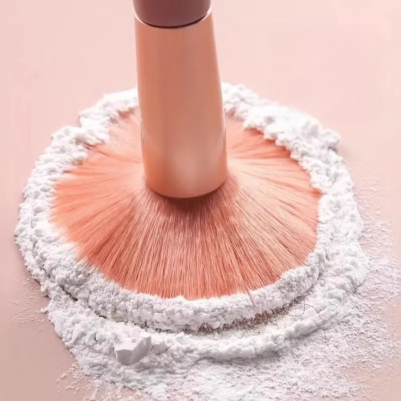 Sada 8 ks mini makaronových štětců na make-up Přenosné kosmetické nástroje pro začátečníky pro tvářenku na oční stíny Kompletní sada kosmetických štětců — image 4