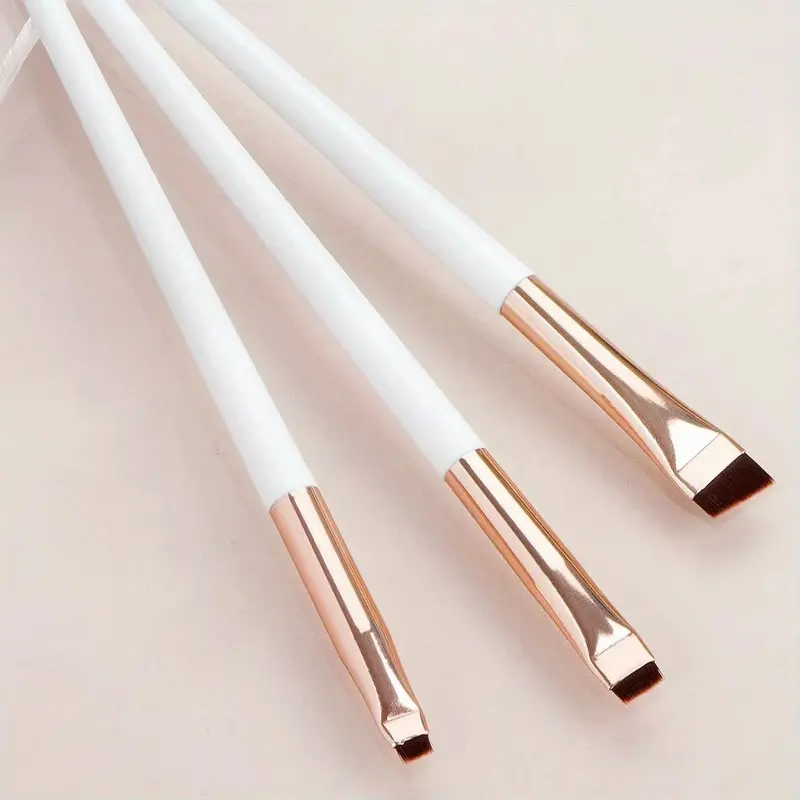 3-teiliges Eyeliner- und Augenbrauenpinsel-Set – ultrafeine und flache Spitzen für präzise Kontrolle und hochwertiges, präzises Auftragen von Make-up