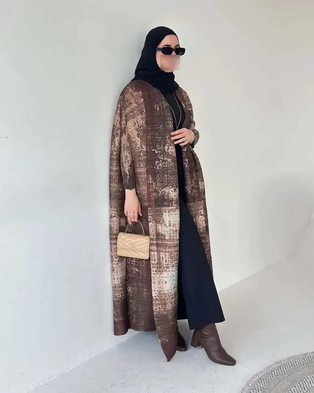 Frauen Falten Miyake Plissee Abaya Langarm Druck Faltbare Kragen Robe Strickjacke Mantel Neue Winter Mode Original Design 2026 — image 16