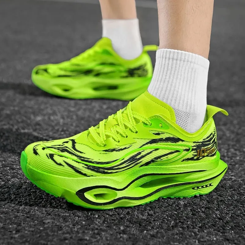 Chaussures de course confortables pour hommes et femmes, baskets d'athlétisme légères et respirantes en planche de carbone pour Marathon, automne — image 7