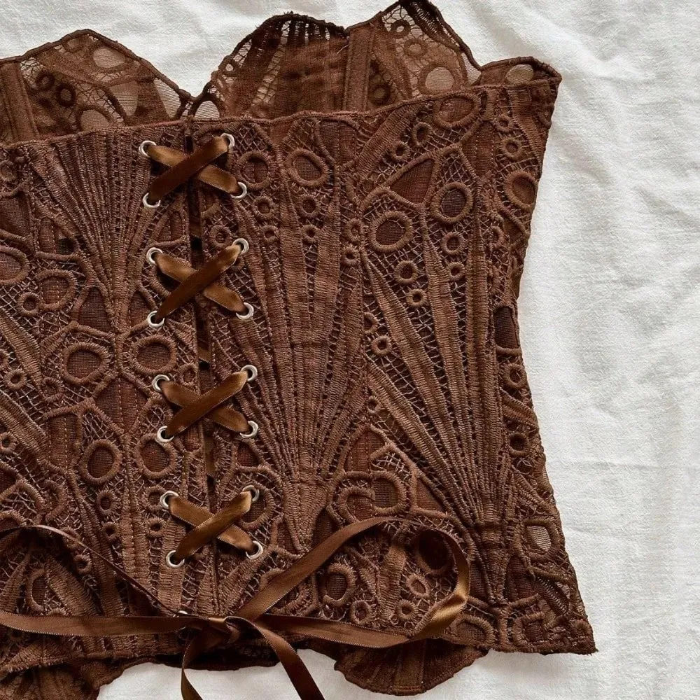 Bustier Ryg Tie Hollow Out Korset Top Uregelmæssig Hem Fiskeben Blonde Korset Mesh Splejsning Kvinder Undertøj Klubtøj