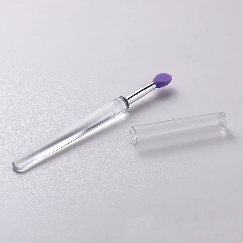 Silikonový štětec na rty s krytem Měkký multifunkční aplikátor masky na rty Lesk na rty Přenosné cestovní štětce na make-up opakovaně použitelné — image 6