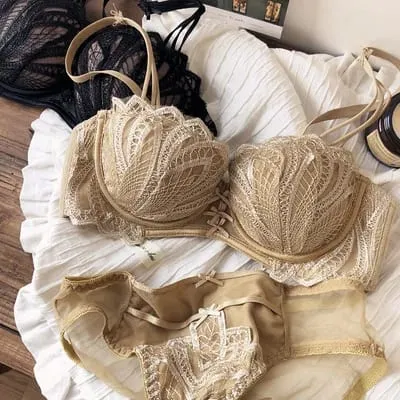 Seksi Nakış Dantel Kabuk Yarım Fincan Küçük Göğüsler Push Up Sütyen Seti Kalınlaşmak Ayarlanabilir Ped Sütyen Külot Kız Iç Çamaşırı