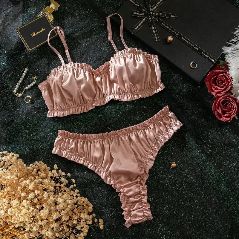 Minimalistisches Rüschen-Dessous-Set, sexy einfarbiger BH, Höschen, bequeme Alltagskleidung, Damenunterwäsche, INS-Stil, elegantes BH-Set — image 10