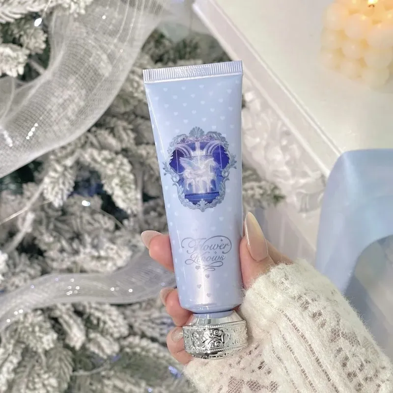 Flowerknows Strawberry Cupid Scented Hand Cream Moisturizing Nourishing Skin Care โลชั่นสำหรับผู้หญิงไวท์เทนนิ่งครีม Make Up — image 2