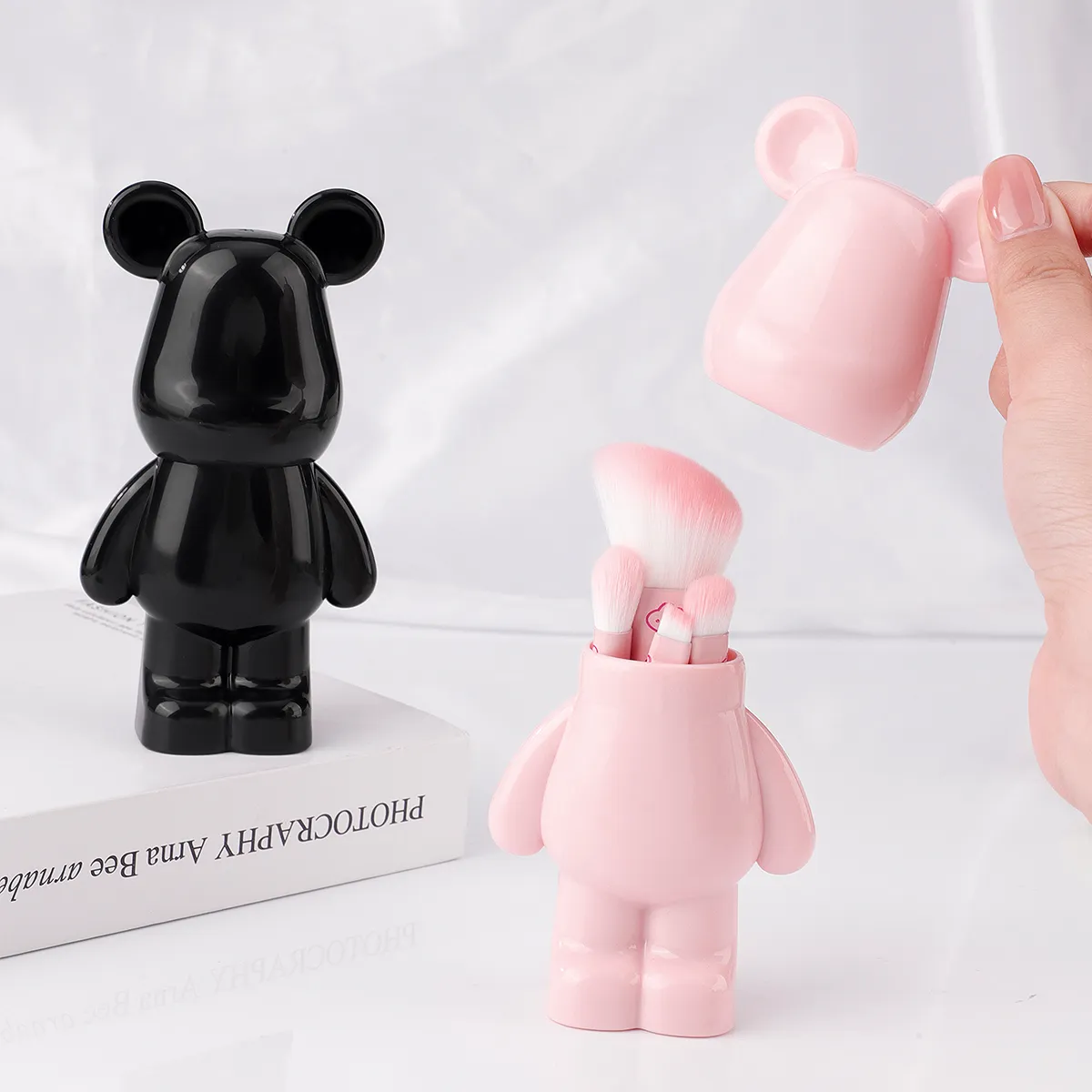 4-delige make-upborstelset met kersenprint en schattig beervormig opbergdoosje Blush met zachte haren Oogschaduwdetail make-upborstelset — image 5