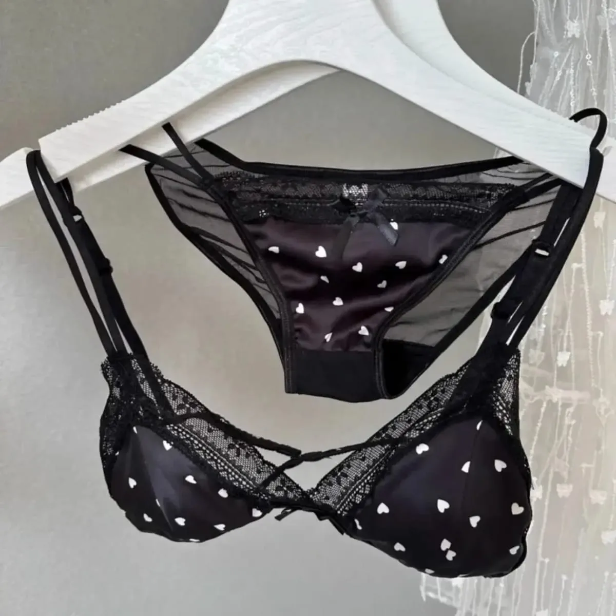 Conjunto de sutiã triangular de renda de cetim francês sem fio copo fino pequeno busto push up lingerie suporte lateral anti sag sexy roupa interior feminina S-XL — image 2