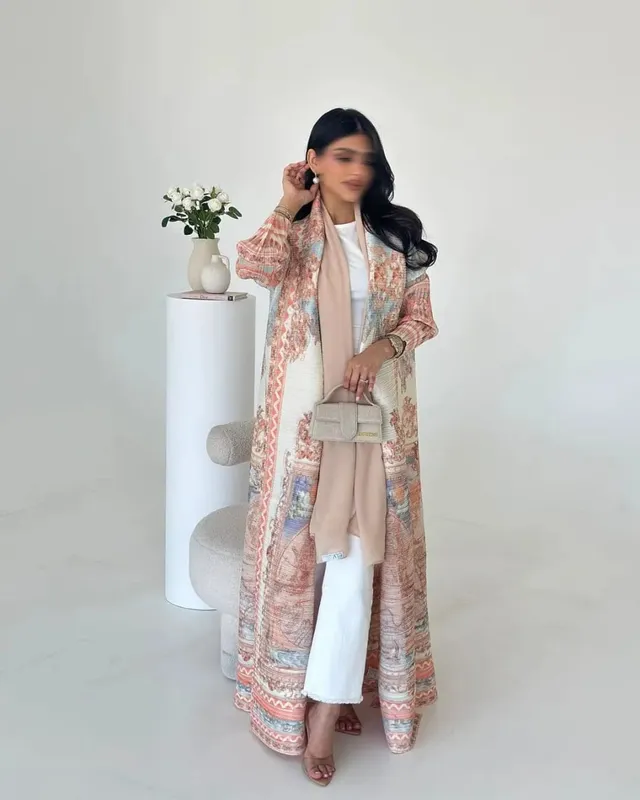 Frauen Falten Miyake Plissee Abaya Langarm Druck Faltbare Kragen Robe Strickjacke Mantel Neue Winter Mode Original Design 2026