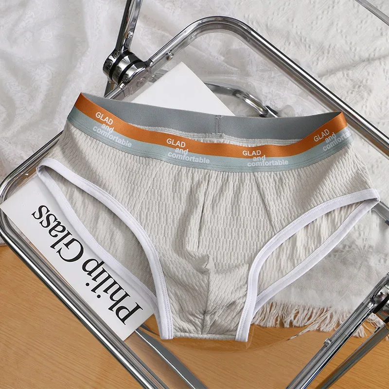 Letnie nowe męskie bawełniane majtki w jednolitym kolorze, minimalistyczna oddychająca cienka bielizna, modne kąpielówki męskie majtki bikini 3256812635450502 — image 18