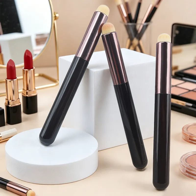 5/10 Uds pincel de maquillaje de labios brochas correctoras y base aplicador de lápiz labial multifuncional labios ojos mezcla de rostros brocha de maquillaje