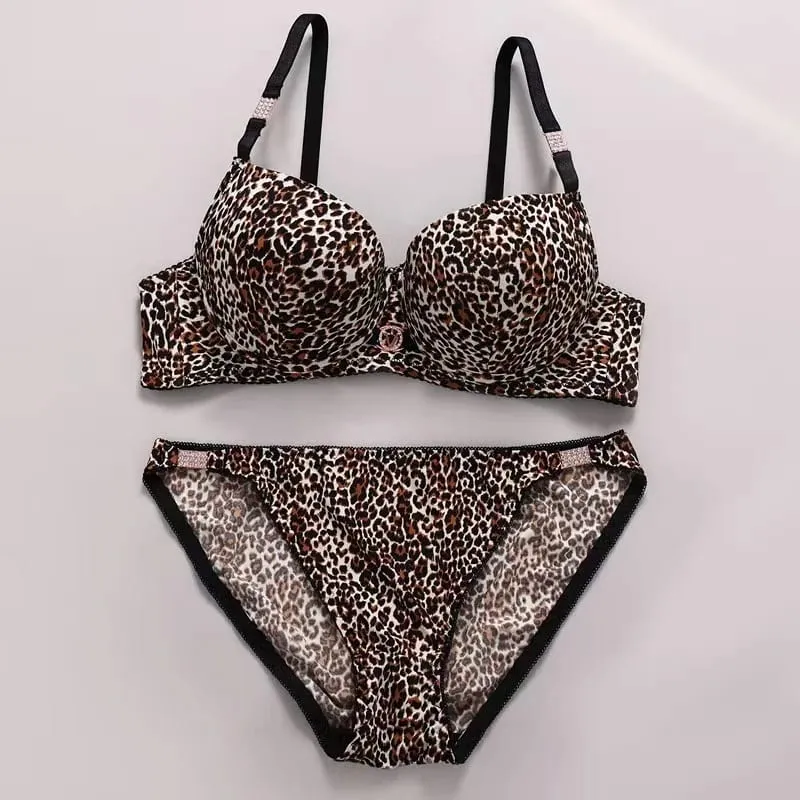 Set di biancheria intima sexy con stampa leopardata Set di reggiseno spesso inferiore sottile superiore Set di reggiseno push-up sexy — image 9