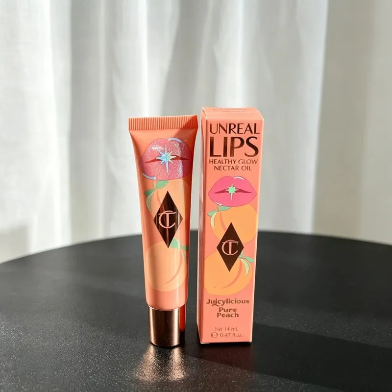 Charlotte Tilbury Lipgloss, feuchtigkeitsspendend, feuchtigkeitsspendend, seidig, Peeling, langanhaltend, kaschierend, Alltagskosmetik, mit Verpackung — image 12