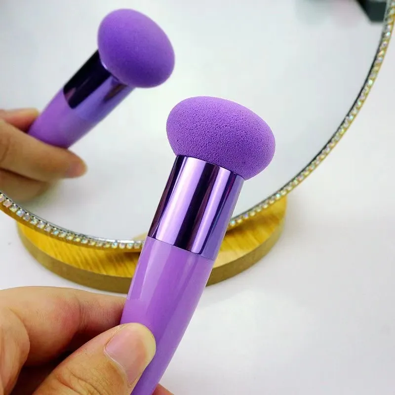 Pennelli per trucco a testa di fungo Spugna cosmetica per soffio di cipria con manico Strumenti di bellezza per trucco professionale per donna — image 2