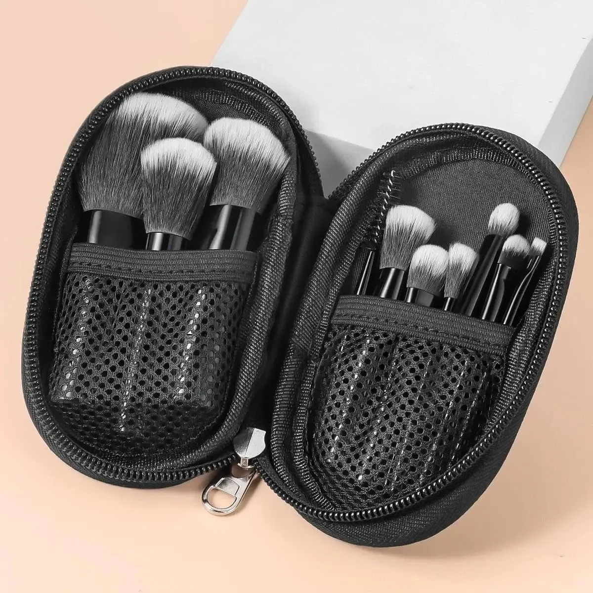10 Pcs Mini Makeup Brush Set Travel Makeup Brushes — image 5