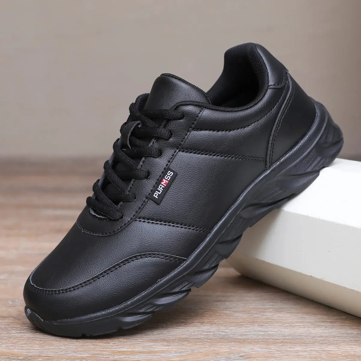Scarpe da uomo Scarpe mocassino morbide Scarpe casual comode per uomo Solido Nero Bianco Scarpe da ginnastica da uomo Calzature Plus Size 39-46