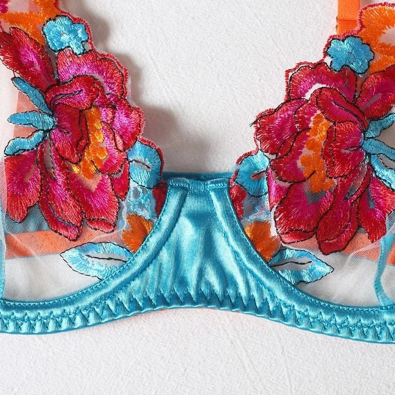 I reggiseni ricamati da donna sono disponibili in set di reggiseni con ferretto — image 5