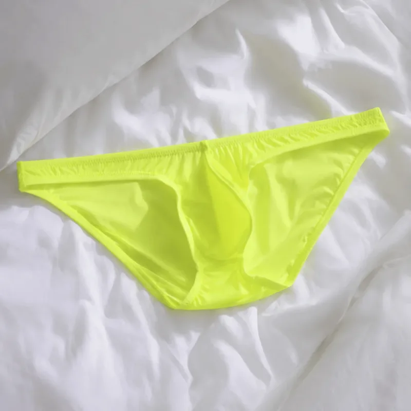 Slip respirant taille basse en soie glacée, Lingerie transparente, slip de Bikini en maille Ultra-fine, culotte Triangle pour hommes, été — image 6