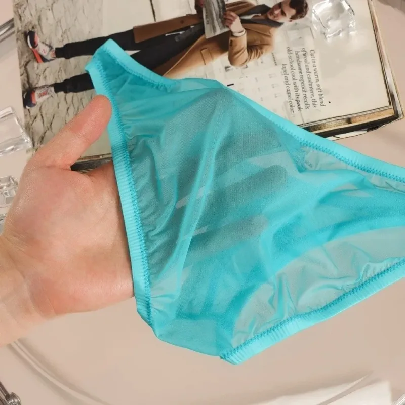 Slip respirant taille basse en soie glacée, Lingerie transparente, slip de Bikini en maille Ultra-fine, culotte Triangle pour hommes, été — image 11