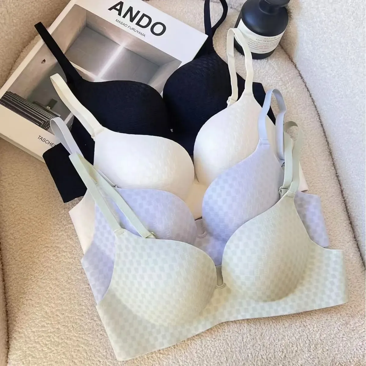 Nahtlose, bequeme, atmungsaktive Push-Up-Dessous für Frauen, kleine Brüste, zeigen einen großen Anti-Durchhänger-BH — image 2