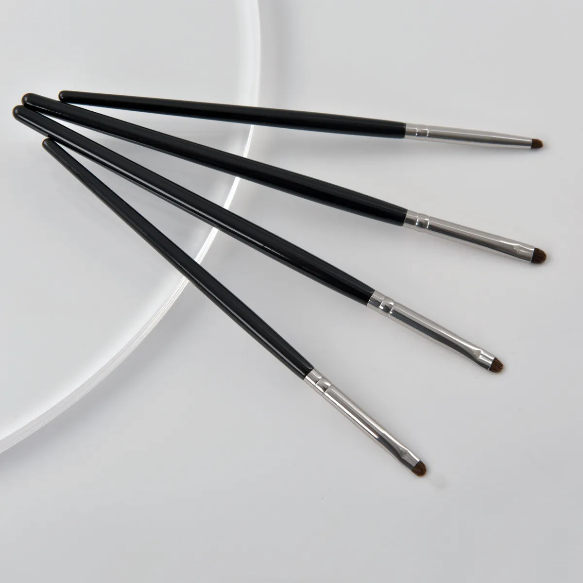 Detail small Eyeshadow Make up brush Pony hair Precision Eye shadow Makeup brushes Tapered Smudge cosmetic tools — image 1