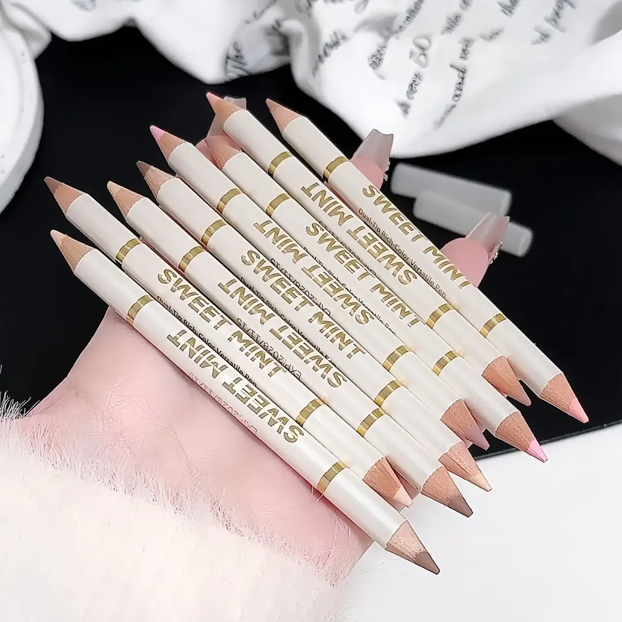 Doppelseitiger, liegender Seidenraupenstift unter dem Eyeliner, zum Aufhellen des Schatten-Make-up-Stifts, Nude-Rosa-Beige-Textmarker für das untere Augenlid, Konturierung — image 4