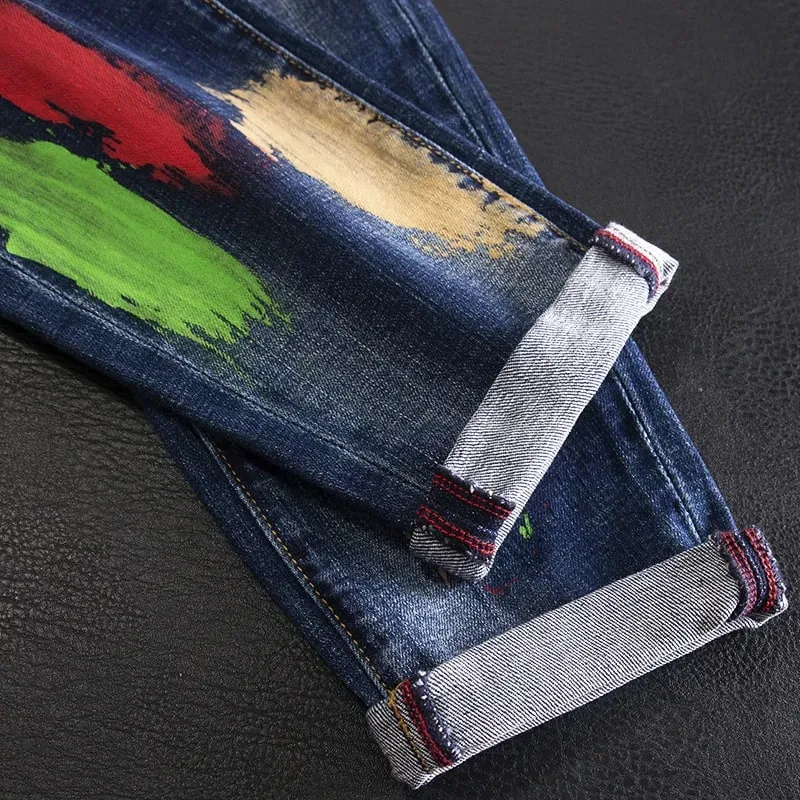 Mit Sprühfarbe bedruckte, zerrissene Graffiti-Jeans für Herren, schmale Passform, kleine Füße, Persönlichkeit, trendige Street-Denim-Hosen — image 4