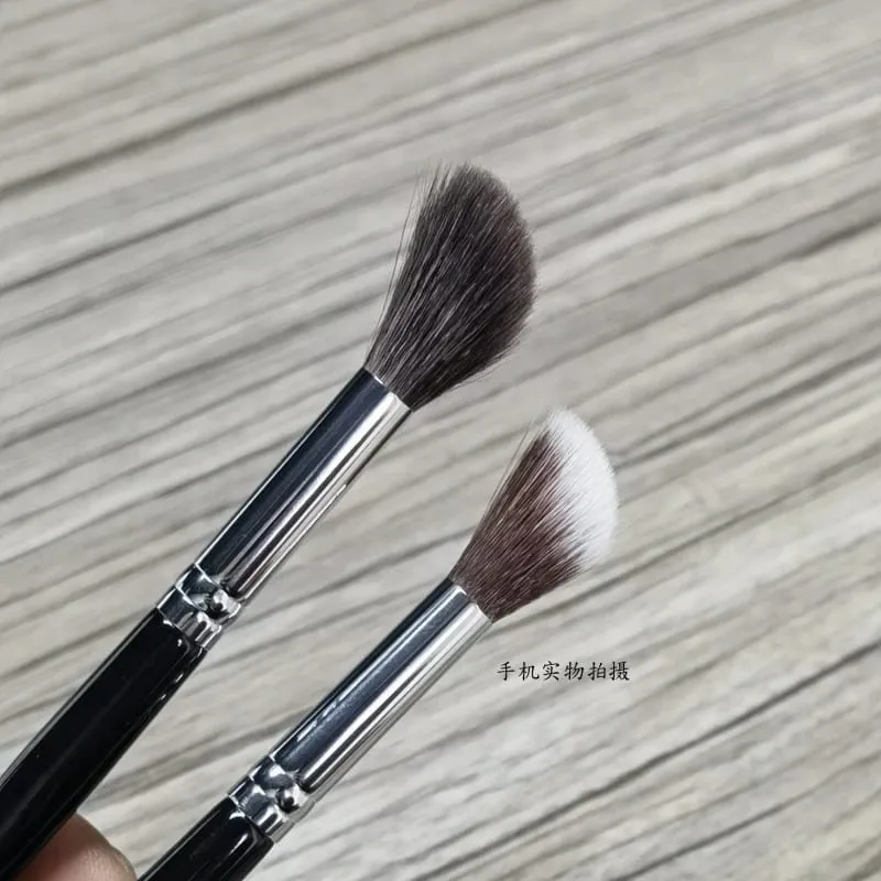 Fosforlu Makyaj Fırçaları Allık Açılı Yüz Doğal Keçi Kılı Yüksek Kaliteli Karıştırma Pudrası Makyaj Fırçası — image 3