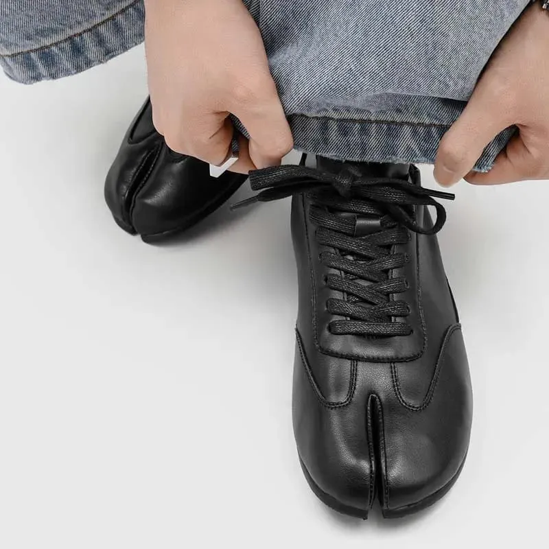 Scarpe da ginnastica e scarpe casual da uomo Tabi con punta divisa di fascia alta firmate Mocassini slip-on in pelle retrò da uomo Scarpe Tenis Masculino — image 2