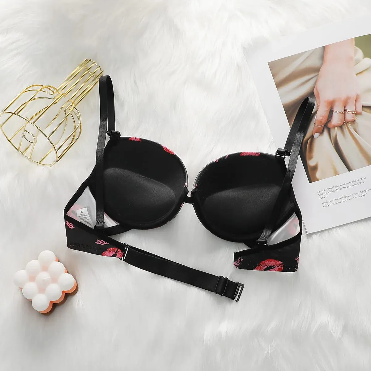 Women's sexy lip pattern lingerie set with steel rims gathered push ups breathable shoulder straps adjustable bra set A2147 — image 3
