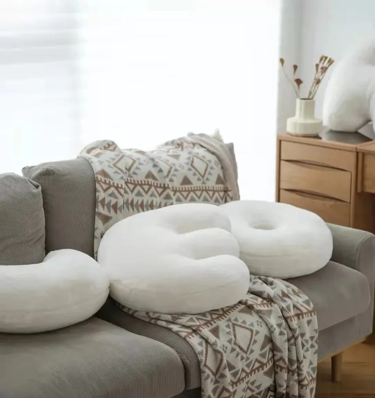 85 ซม.Nordic Home Decor เบาะสีขาวหมอน Plush Soft สำหรับเก้าอี้โซฟาที่นั่ง Love Shape Letter หมอนอิง Decoractive Props ของขวัญ — image 5