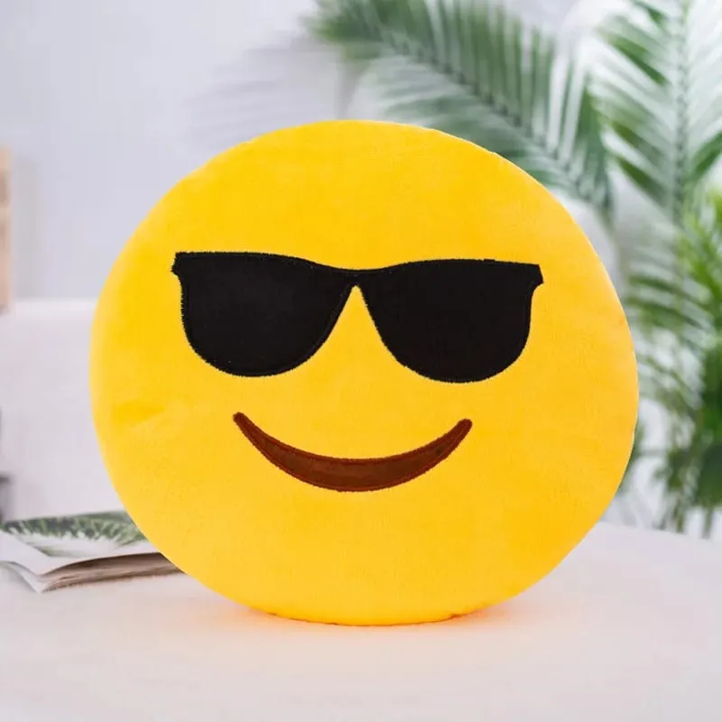 หมอนตุ๊กตาหน้ายิ้ม Meme Emoji ขนาด 32 ซม. หมอนกอดนุ่มสุดน่ารักสำหรับส่วนที่เหลือนอนและเบาะ - ของขวัญของเล่น — image 5