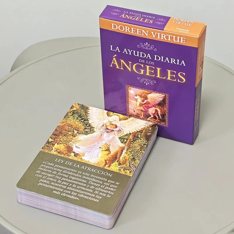 Conseils quotidiens de vos anges Oracle Deck 10,4 x 7,3 cm, édition espagnole, 44 cartes