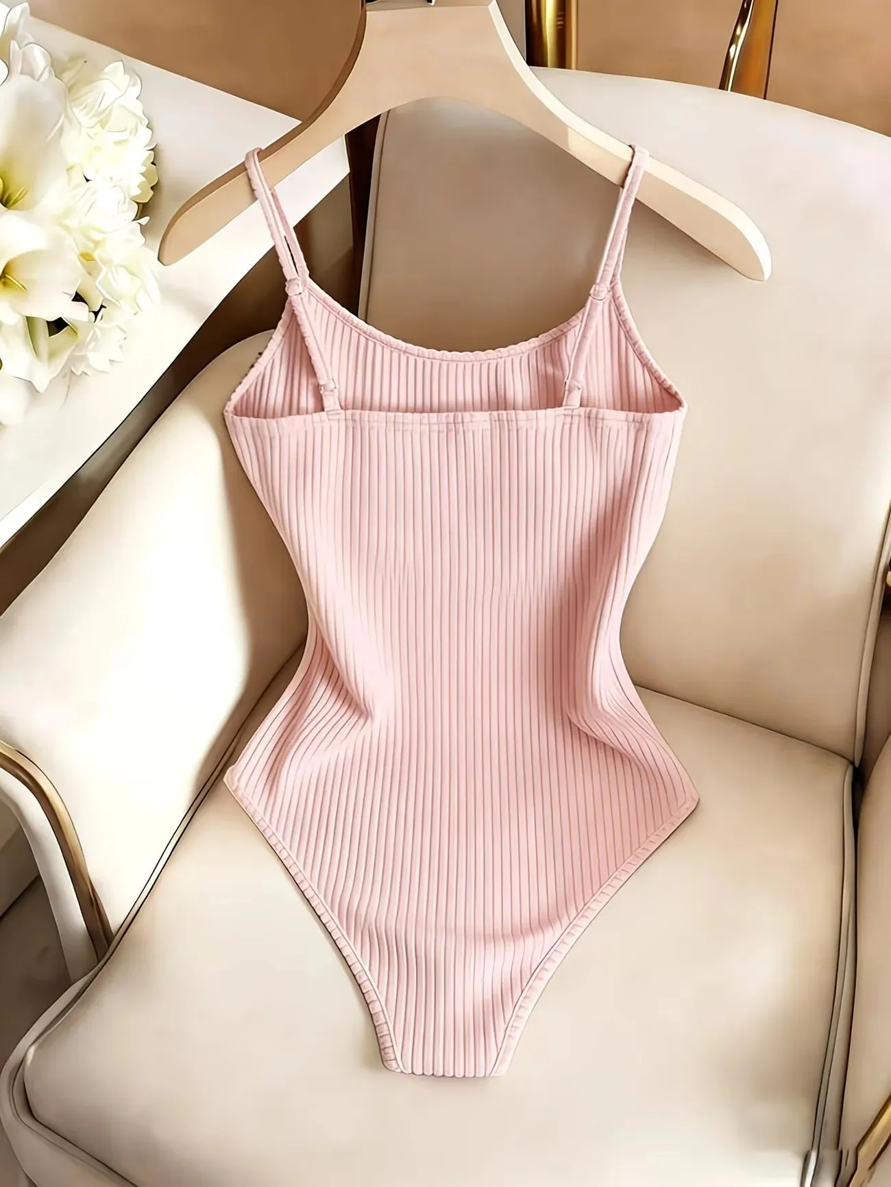 Body en tricot sans manches, Sexy, moulant, épaules dénudées, vêtement bain de soleil, corsage de rue décontracté pour femmes, vêtements de club, été — image 3