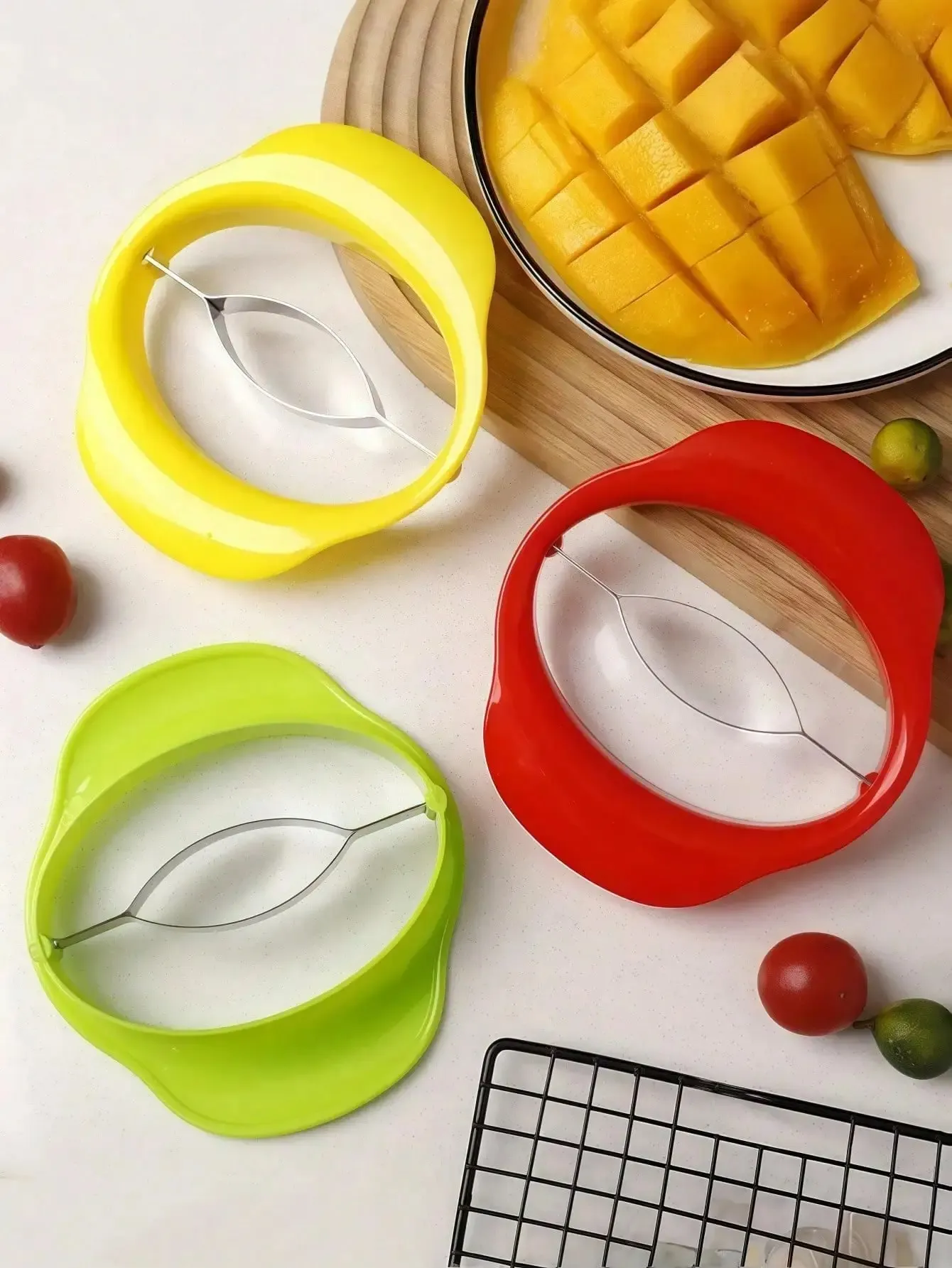 1 piraso Mango Peeler Mango Slicer Peeler at Pagbabalat Tool Mango Divider Fruit Slices Peeler Ergonomic Mango — image 4