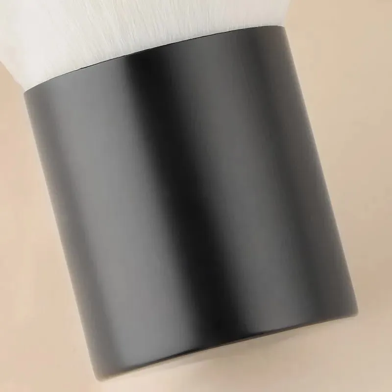Fluffy Kabuki Brush Brush Makeup for Perfect Foundation Bronzer Highlighter and Blush Εφαρμογή — image 5