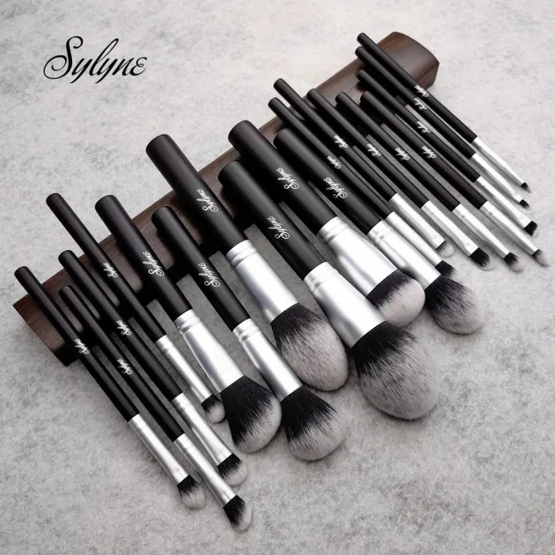 ชุดแปรงแต่งหน้า Sylyne 18 ชิ้นชุดแปรงแต่งหน้ามืออาชีพ — image 1