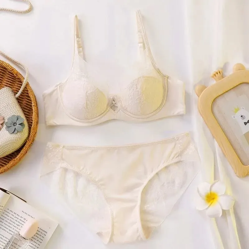 Ensemble soutien-gorge et culotte en dentelle pour femmes, Bralette élégante, bonnet Triangle sans fil, sans armatures, sous-vêtements fins, froncés, ensemble de Lingerie confortable