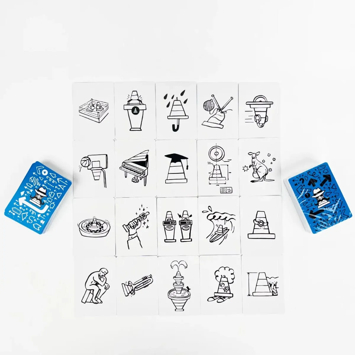 Gioco da tavolo That's Not a Hat Happy Party Game Set con carte base ed estese per 3-8 giocatori per tutte le età: bluff divertenti e memoria — image 3