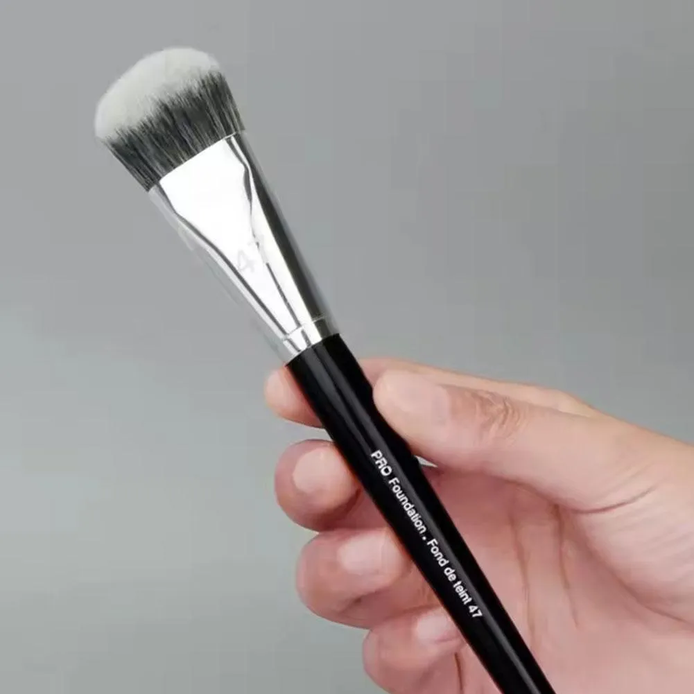 No.47/49/73/90 Pincéis de maquiagem Pincéis de maquiagem com ângulo chanfrado Pincel profissional para base líquida de inclinação BB Cream Pincel de maquiagem — image 2