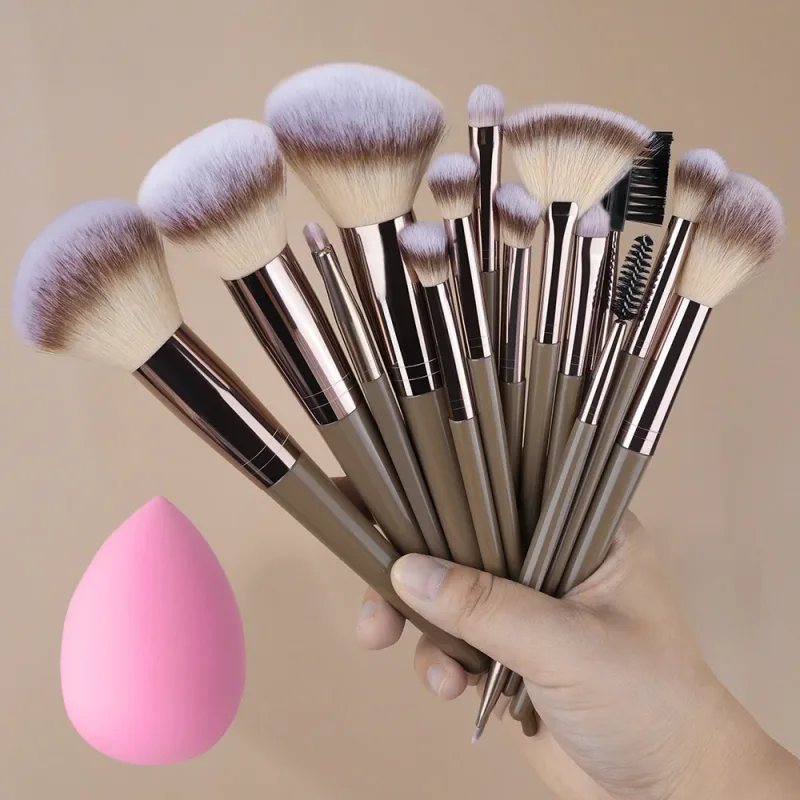 Set di pennelli per trucco da 20 pezzi Professionale Dettagli super morbidi Blush evidenziatore Fondotinta correttore Pennello per ombretto Strumento di bellezza per donna — image 26