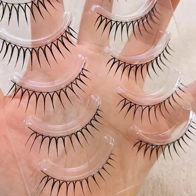 U-shaped False Eyelashes K-Pop Idol Lashes Zhang Yuanying Inspired Comic Eye Lashes Natural Wispy Lash Extension — image 5