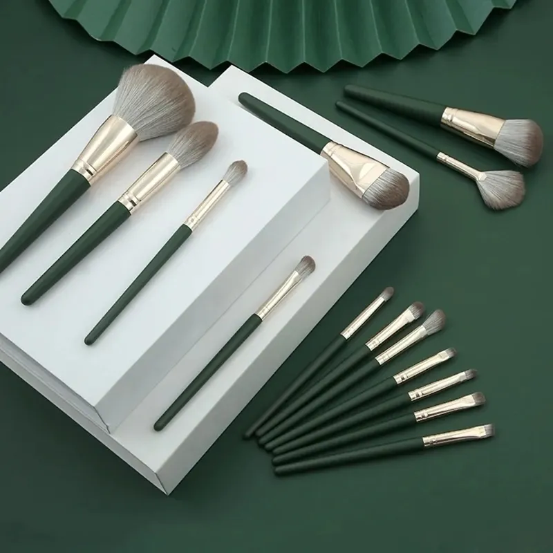 14Pcs Makeup Brushes Set Malaking Malambot Malambot Eye Shadow Foundation Brush Pambabae Cosmetic Powder Blush Blending Beauty Make Up Tools — image 5
