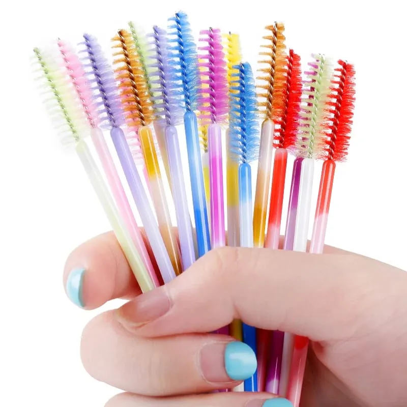 50/100 Pz Spazzola per trucco Ciglia Spazzole per sopracciglia Pettine Usa e getta Mascara Bacchetta Estensione ciglia Forniture Cosmetici Strumenti per il trucco — image 4
