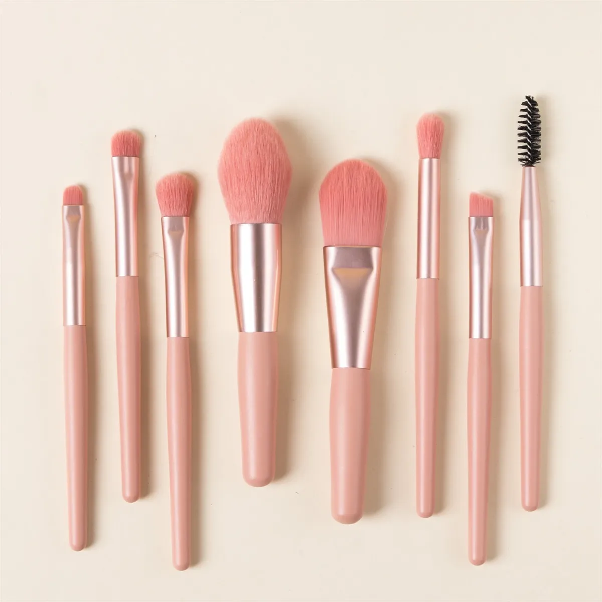 Sada jemných nadýchaných štětců na make-up pro kosmetiku Foundation Blush Powder Eyeshadow Kabuki Blending Makeup Brush Beauty Tool — image 1