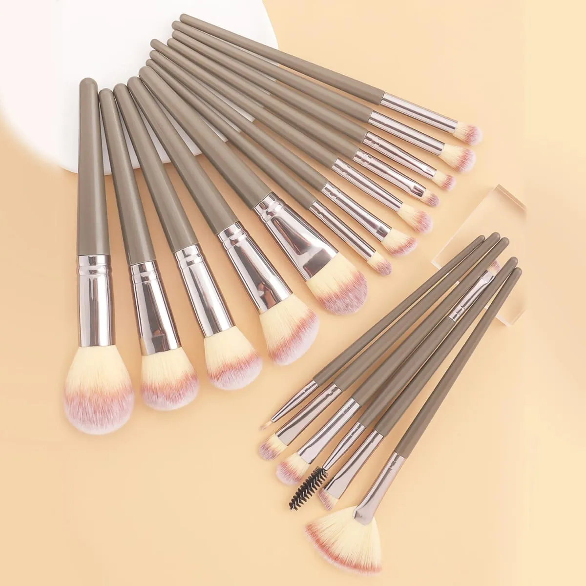 39-teiliges Make-up-Set, 18-teilige Pinsel und Schönheitszubehör, weiche Borsten für das gesamte Gesicht, Heim- und Reise-Kosmetikset — image 2